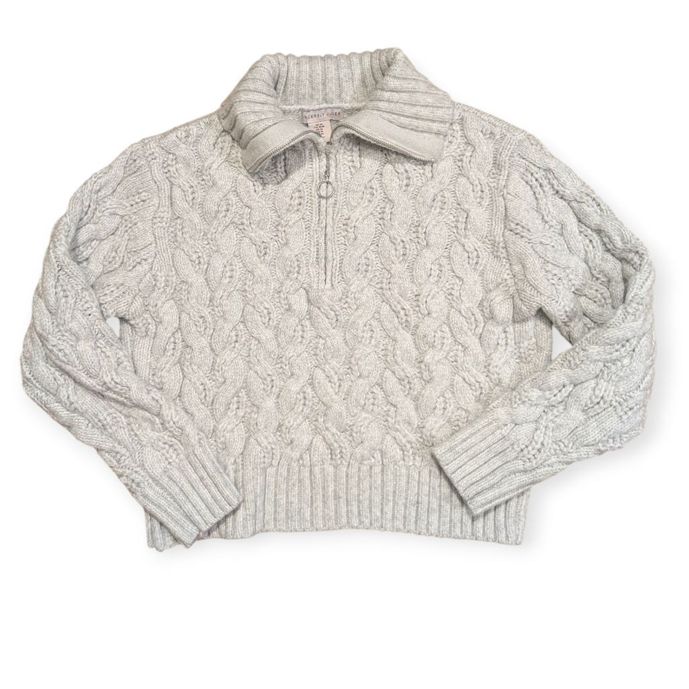 Cozy Cable Knit Sweater - Gray